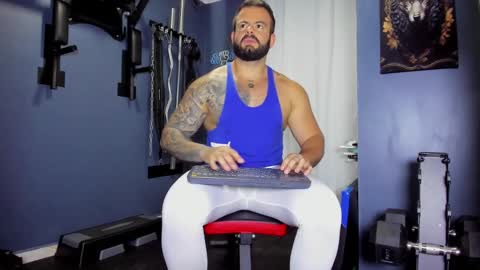 JOHNNY online show from 01-31-25, 11:35