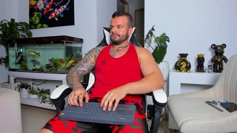 JOHNNY online show from 09-24-25, 11:30