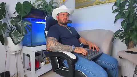 JOHNNY online show from 03-01-26, 02:02