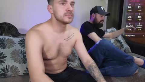 Snapshot of johnnylove21 chatting on 12-15-24, 05:42 Johnny online show from 12-15-24, 05:42