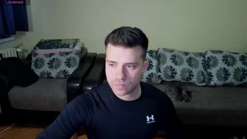 Snapshot of johnnylove21 chatting on 09-26-25, 02:54 Johnny online show from 09-26-25, 02:54