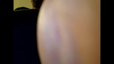 Snapshot of johnnypoly chatting on 01-01-25, 08:13 bigboy online show from 01-01-25, 08:13