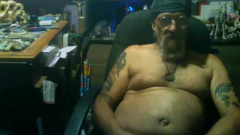 Snapshot of johnnyshung1 chatting on 09-11-25, 09:31 johnnyshung1 online show from 09-11-25, 09:31