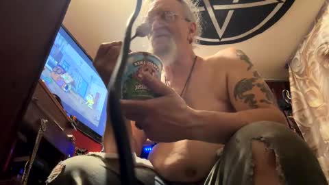 johnnyshung1 online show from 03-28-26, 10:37