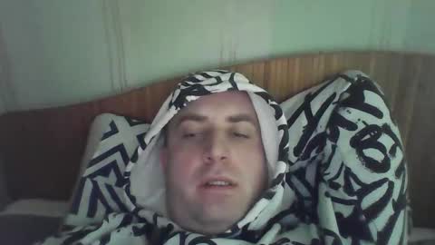 johnoreon online show from 04-22-26, 08:06