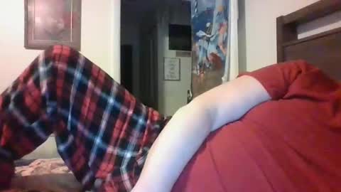 Snapshot of johnstone11111 chatting on 02-12-25, 12:37 johnstone11111 online show from 02-12-25, 12:37