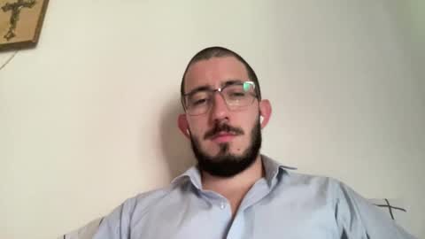 Snapshot of johnukber chatting on 01-16-25, 06:27 John Ukber online show from 01-16-25, 06:27