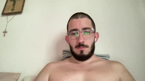 Snapshot of johnukber chatting on 01-16-25, 09:30 John Ukber online show from 01-16-25, 09:30