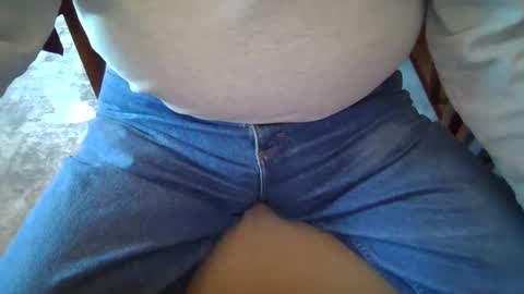 Snapshot of johnxxx549 chatting on 11-17-25, 12:44 johnxxx549 online show from 11-17-25, 12:44