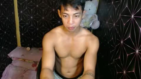 johnydestroyer online show from 12-18-25, 11:00