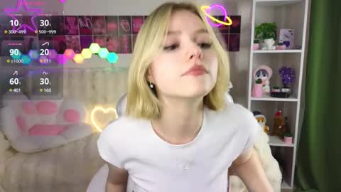 Paula online show from 03-12-25, 02:52