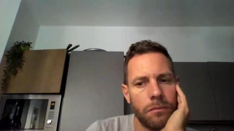 Snapshot of jojo19844 chatting on 09-16-25, 09:10 jojo19844 online show from 09-16-25, 09:10