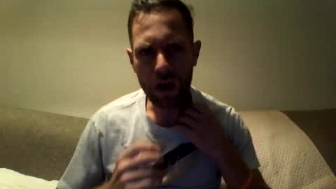 Snapshot of jojo19844 chatting on 09-30-25, 05:07 jojo19844 online show from 09-30-25, 05:07