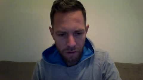 Snapshot of jojo19844 chatting on 10-06-25, 04:54 jojo19844 online show from 10-06-25, 04:54