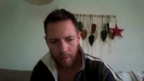 jojo19844 online show from 12-04-25, 09:29