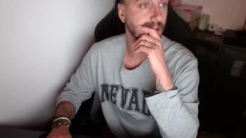 for your pleasure  online show from 09-27-25, 12:04