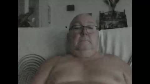 jojo60000529566 online show from 12-04-24, 08:07