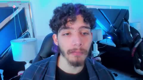 Snapshot of jojobraando chatting on 12-15-25, 12:04 jojobraando online show from 12-15-25, 12:04