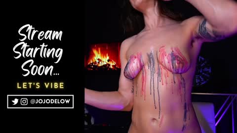 Snapshot of jojodelow chatting on 12-04-24, 02:09 online show from 12-04-24, 02:09