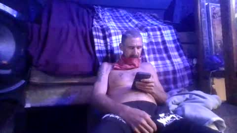 Snapshot of jokathegemini chatting on 10-13-25, 09:20 JokatheGemini online show from 10-13-25, 09:20