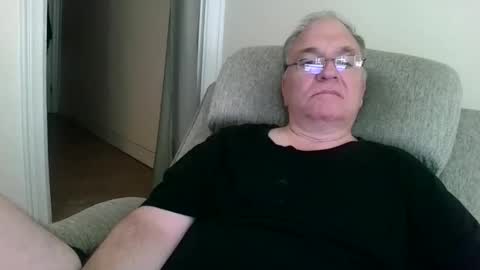 Snapshot of joker5339 chatting on 05-22-26, 08:14 joker5339 online show from 05-22-26, 08:14
