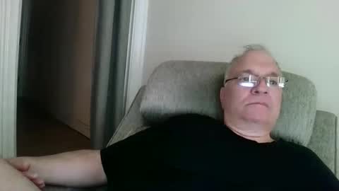 Snapshot of joker5339 chatting on 05-28-26, 08:28 joker5339 online show from 05-28-26, 08:28