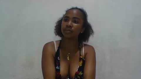 joliedonnue online show from 12-02-25, 12:21