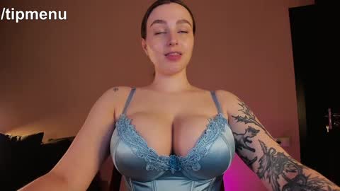 Jolie  My snapchat got deleted. If you were subscribed dm me my former username or scroll down and click on snapchat media online show from 12-07-24, 09:17