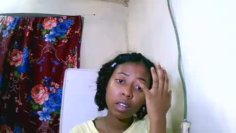 Snapshot of joliekah27 chatting on 01-26-25, 05:13 joliekah27 online show from 01-26-25, 05:13