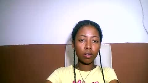 Snapshot of joliekah27 chatting on 02-08-25, 04:36 joliekah27 online show from 02-08-25, 04:36