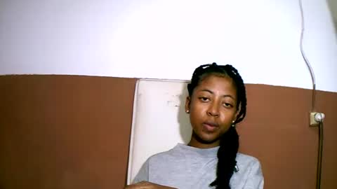 Snapshot of joliekah27 chatting on 02-15-25, 04:03 joliekah27 online show from 02-15-25, 04:03