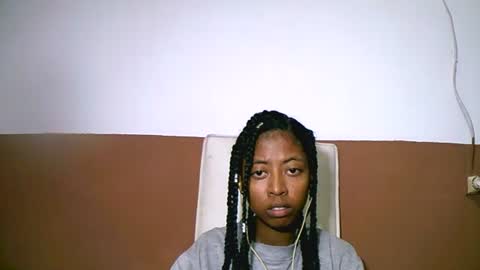 Snapshot of joliekah27 chatting on 02-20-25, 01:36 joliekah27 online show from 02-20-25, 01:36