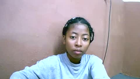 Snapshot of joliekah27 chatting on 03-01-25, 03:53 joliekah27 online show from 03-01-25, 03:53