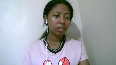 joliekah27 online show from 04-30-26, 09:19