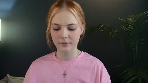 Polly  online show from 02-02-25, 02:17