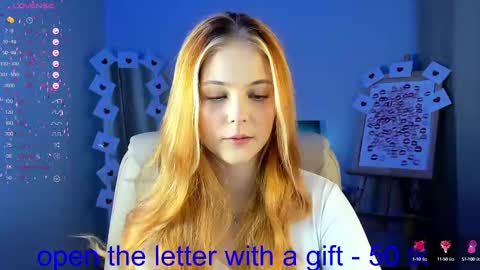 Polly  online show from 02-12-25, 08:06