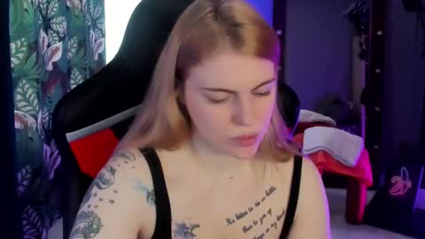 Jolly online show from 02-27-25, 07:01