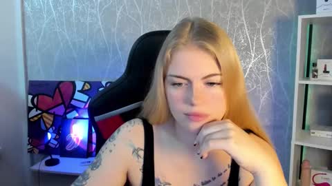 Jolly online show from 09-22-25, 02:24