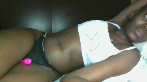 Snapshot of jollynabeb chatting on 11-04-25, 02:32 jollynabeb online show from 11-04-25, 02:32