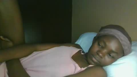 Snapshot of jollynabeb chatting on 11-18-25, 06:34 jollynabeb online show from 11-18-25, 06:34