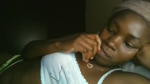 Snapshot of jollynabeb chatting on 12-02-25, 08:59 jollynabeb online show from 12-02-25, 08:59