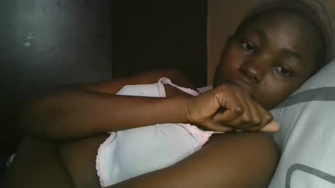 Snapshot of jollynabeb chatting on 12-05-25, 05:05 jollynabeb online show from 12-05-25, 05:05