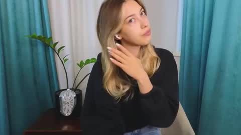 Viola online show from 09-13-25, 11:10