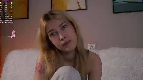 Viola online show from 04-08-26, 01:55