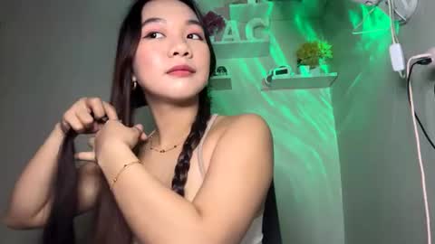 Emma online show from 07-28-26, 10:43