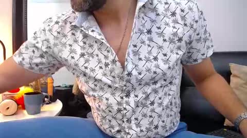  JONAS BEARD  online show from 03-11-25, 07:47