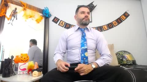  JONAS BEARD  online show from 10-28-25, 03:14