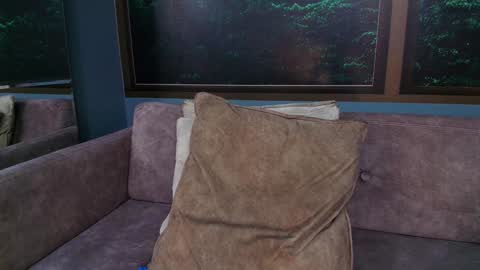 Jonas online show from 02-04-25, 07:22