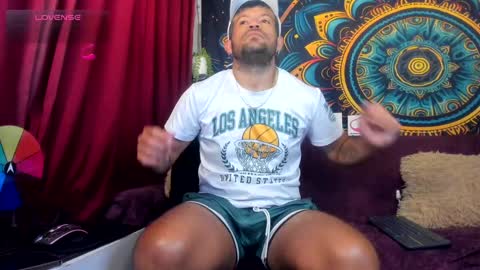 Snapshot of jonathan_rivers chatting on 01-04-25, 12:05 Jonathan RiversNew online show from 01-04-25, 12:05