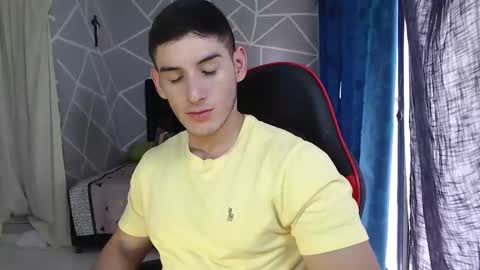 jonathancast08 online show from 12-23-24, 06:37